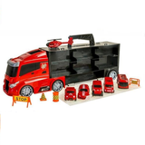 Nákladné hasičské auto s vozidlami