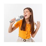 Bezdrôtový karaoke mikrofón strieborný