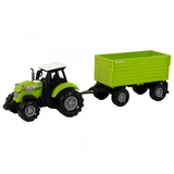 Zelený traktor s vlečkou