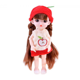 Malá ovocná bábika jabĺčko