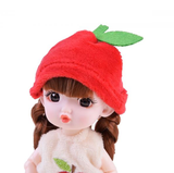 Malá ovocná bábika jabĺčko - červená